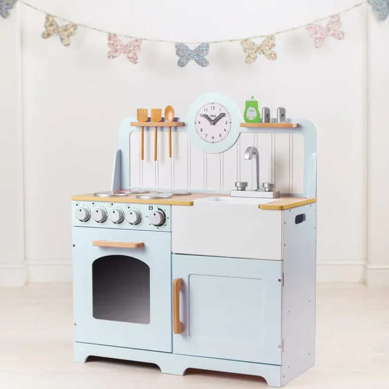 Country Play Kitchen