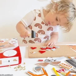 Deluxe Pin-a-Shape - Construction